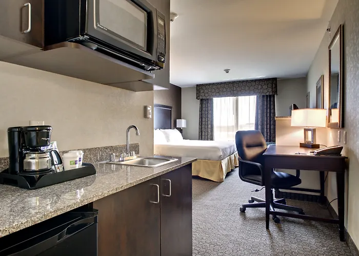 Hotel Express Peru-lasalle Area By Ihg 2*