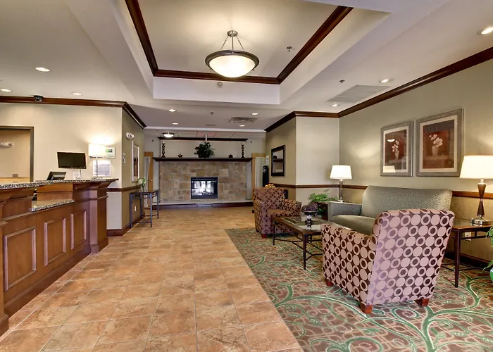 Express Peru-lasalle Area By Ihg Hotel 2*