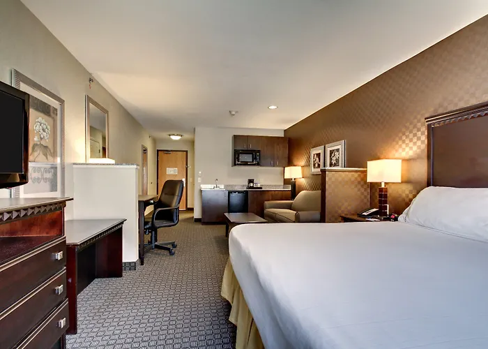 Express Peru-lasalle Area By Ihg Hotel 2*
