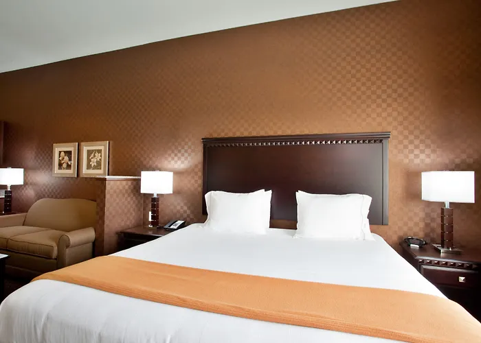 Express Peru-lasalle Area By Ihg 2*